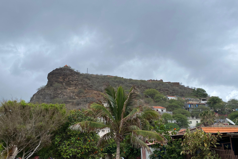 Recorre la Ciudad Vieja/Descubre la CIUDAD VIEJA