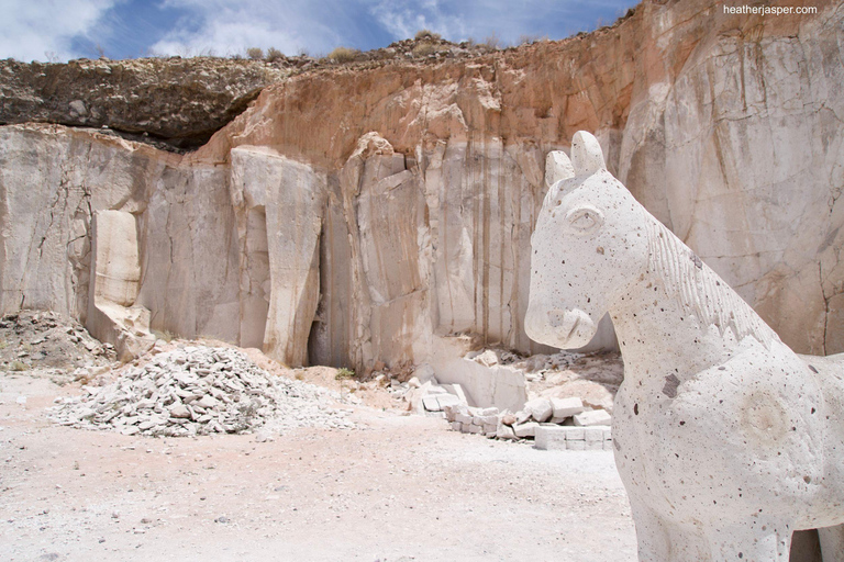 Excursie van 4 uur: Ruta del Sillar met wandeling in Culebrillas