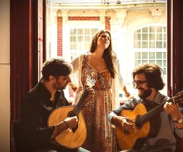 Porto: Live Fado Concert with Glass of Tawny Port Wine
