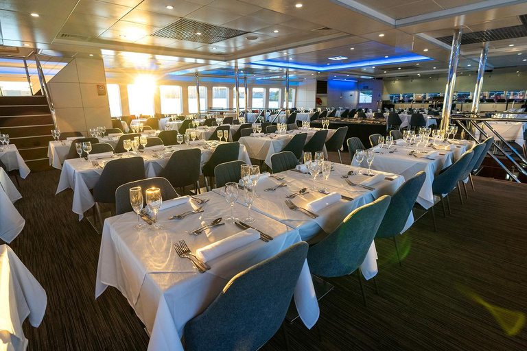 Sydney Harbour: Cruzeiro com almoço de 2 horasCruzeiro com almoço de 2 horas