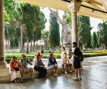 Topkapi Palace and Harem Guided Tour with Ticket