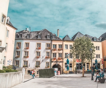 Walking Tour with Optional Wine Tastings
