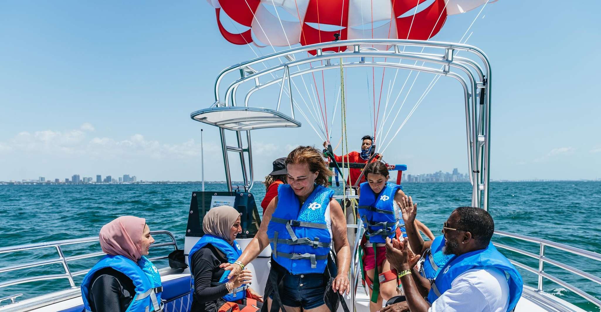 Miami, Parasailing Experience in Biscayne Bay - Housity