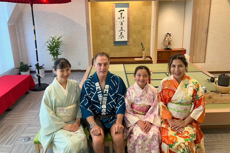 Tea ceremony experience in Japanese-style room 60min 60min session