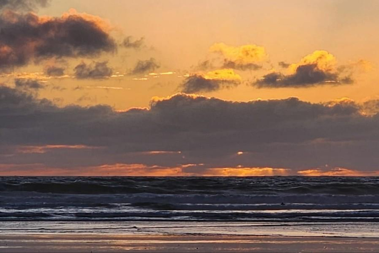 West Auckland: Sunset with Thermal pool & Night view