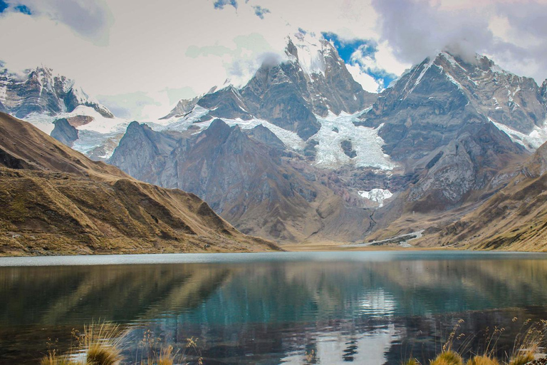 From Cusco: Humantay Lake Day Trip with Breakfast and Lunch