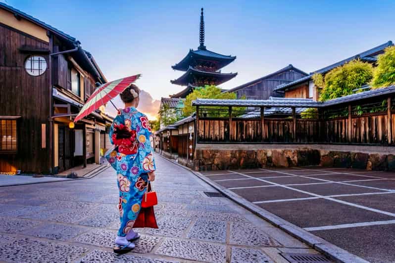 Kyoto & Nara: Full-Day Private Guided Tour with Hotel Pickup
