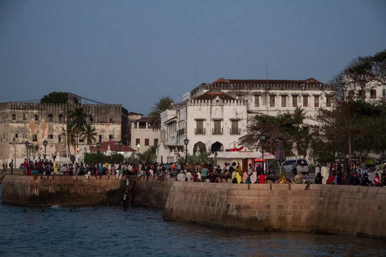 Paje: Privé Transfers van Stone Town naar PajePaje Zanzibar: Privétransfers naar Paje vanuit Stone Town