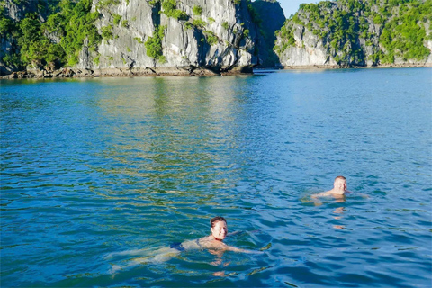 HANOI : EXPLORATION DE CAT BA - BAIE DE LAN HA (2JOUR 1NUIT)