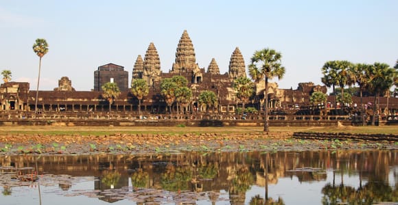 Private Luxury Angkor Wat Tour with English, Japanese or German Guide