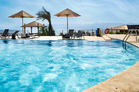 Aqaba : Diving Experience with Private Beach & Pool Access