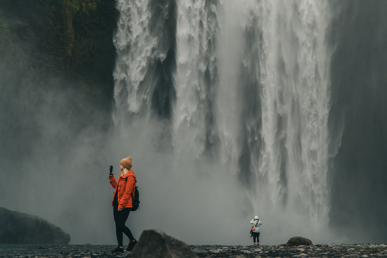 South Coast Private tour with Black Pizza & Glacier Hike