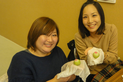 Kanazawa: Traditional Wagashi Making near Higashi Chaya