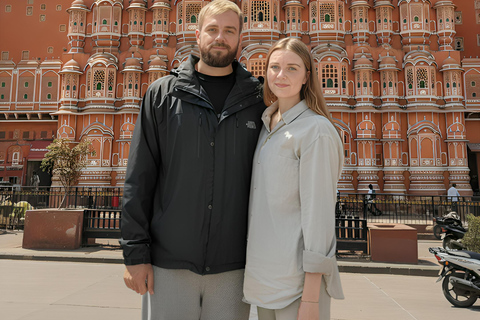 First-Time in Jaipur: Private City Tour with Local Guide