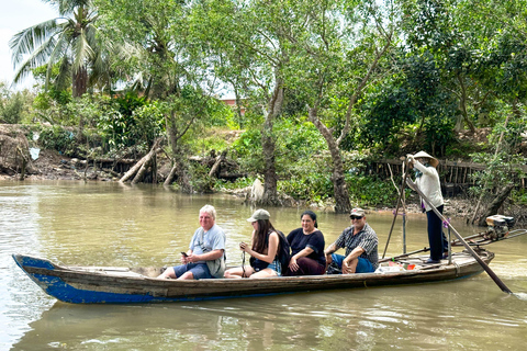 Mekong Adventure: 3 Days from Delta optional to PhnomPenh OPTIONAL: EXIT TO PHNOM PENH