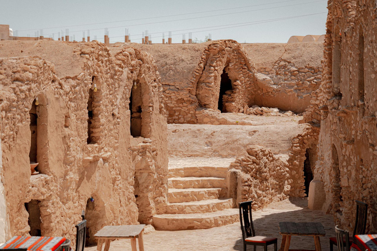 Tataouine, Chenini & Djerba Tour: The Must-Sees in a Day Tour: Tataouine, Chenini & Djerba Tour: The Must-Sees in a Day