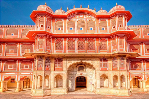 Jaipur: Full Day Sightseeing with Professional Photographer Only Tour Guide in Jaipur