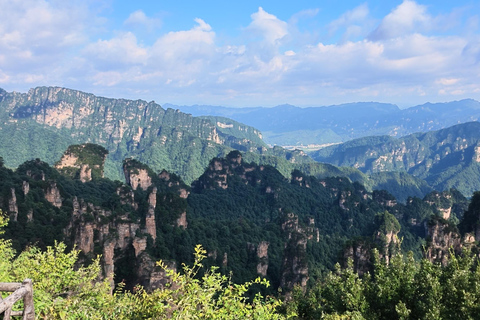 Zhangjiajie 1-Day Arrival Tour with Airport/Station Pickup 2-Day Zhangjiajie Private Tour with Multilingual Guide