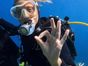 Prima esperienza di immersione subacquea a Calvi (dai 8 anni)