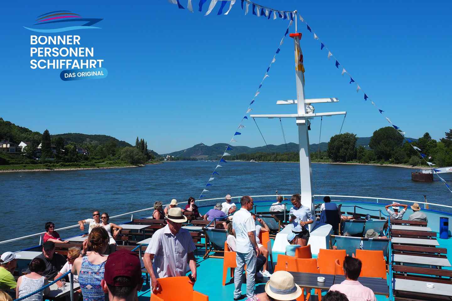 From Bonn: Rhine River to Linz Sightseeing Boat Tour