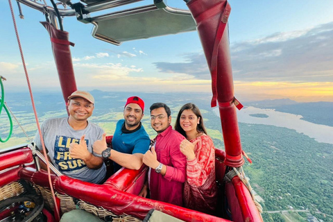 Sigiriya: Heißluftballonfahrt