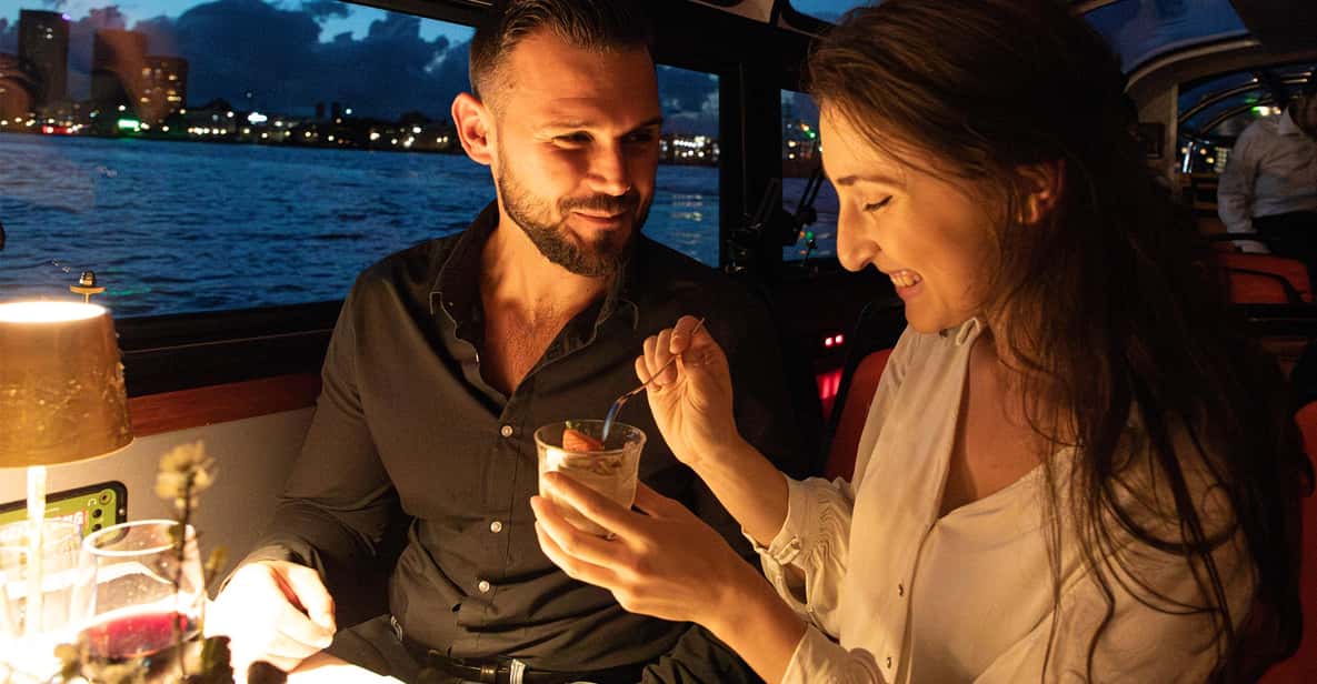 Afbeelding 5 van Amsterdam: Dinner Cruise met 4-gangen menu