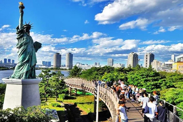 Tokyo: Private 1-Day Tour with English-Driver, Customizable