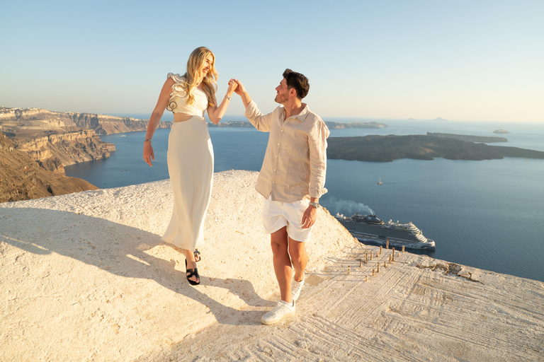 The Art of Santorini Light in Oia by Rey 1 HOUR FAMILY OIA