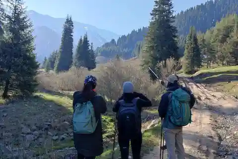 Escursione al cielo di Almaty: Picco Bukreev