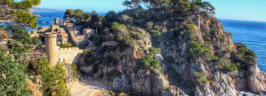Costa Brava : découverte du littoral, de Tossa de Mar et déjeuner