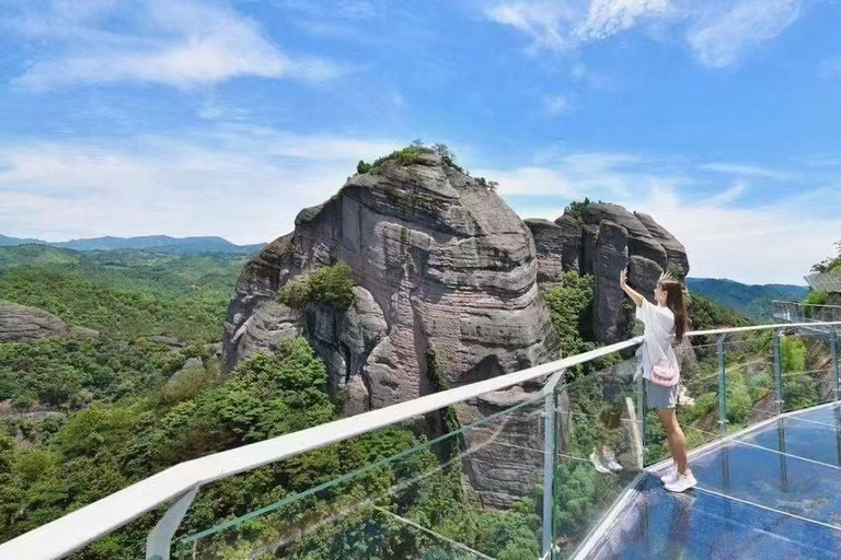 Guilin：Bajiaozhai Danxia (Guilin) Admission Ticket Gumuchong Jungle Crossing