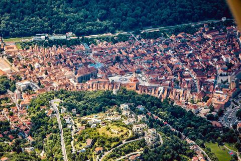 Zarnesti: 30-Minute Scenic Flight over Rasnov, Brasov & Bran