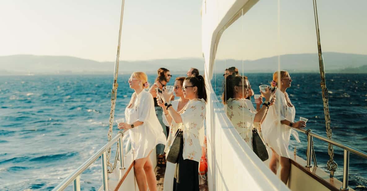 Luxury Cruise to Agistri, Moni & Aegina with Lunch & Drinks — a boat tour from Athens, Greece