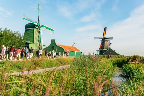 Depuis Amsterdam : excursion d'une journée à Zaanse Schans, Edam et MarkenVisite en espagnol + croisière sur les canaux à Amsterdam