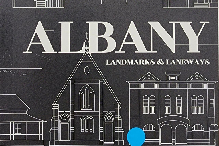 Albany: tour guiado a pie con cata de vino