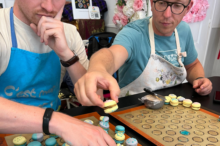 Parijs: Montmartre Macaron Bakken Workshop