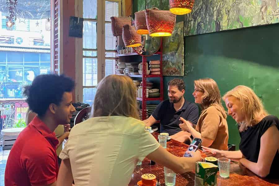 Hanoi: Mache 6 legendäre Kaffees in einem historischen Haus mit Einheimischen. Foto: GetYourGuide Hanoi: Mache 6 legendäre Kaffees in einem historischen Haus mit Einheimischen. Foto: GetYourGuide