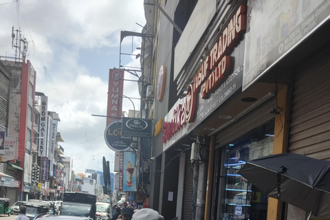 Explore Cultural Colombo and Local Cuisine Tour by bus