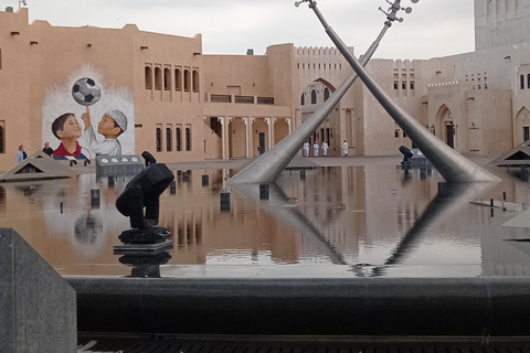 Doha: Wycieczka po mieście z przewodnikiem i rejs łodzią Dhow Wycieczka prywatna