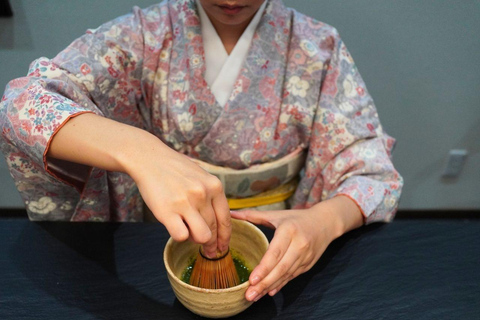 Tokyo: A Traditional Japanese Tea Ceremony with a Tea Master