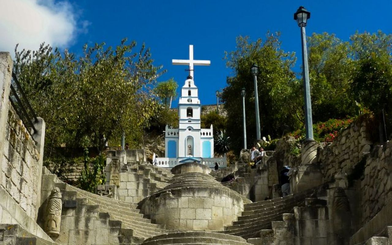 Cajamarca: Historisches Zentrum und Aussichtspunkt Santa Apolonia