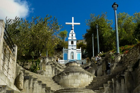 Cajamarca: Historic Center and Santa Apolonia Vantage Point Cajamarca: Historic Center and Santa Apolonia Vantage Point - English