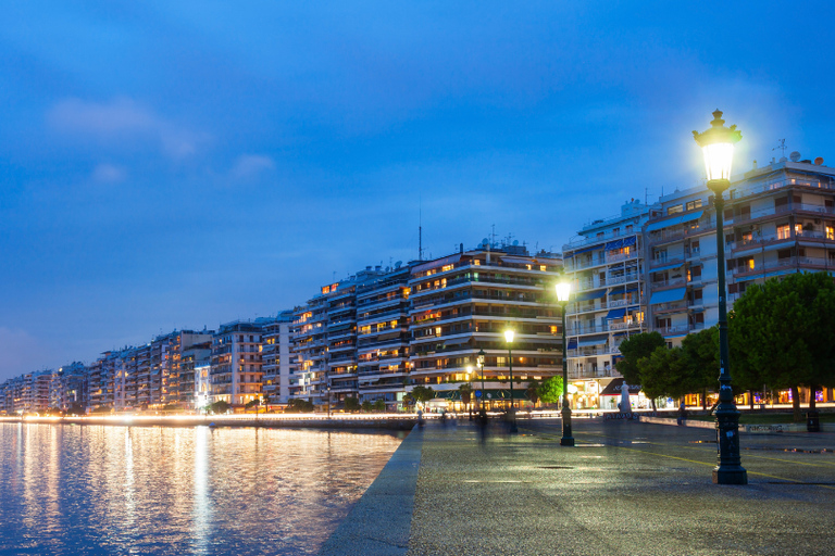 Thessaloniki: Private Guided Tour on Your Mobile Thessaloniki: Barbarossa Code and White Tower with Kit and Live Guide