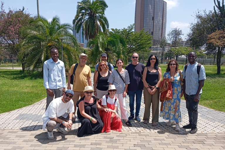 Nairobi City Walk: Explore Culture, History & Traditions