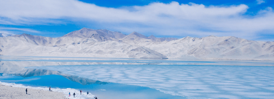 Au départ de Kashgar : visite privée à Karakul et au lac de sable blanc