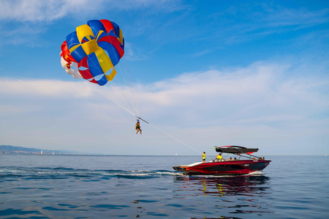 Barcelona: Parasailing magic flight and views above the sea