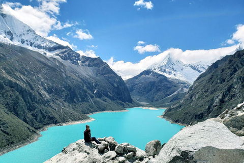 Wędrówki po Parón: Szlaki, których nie możesz przegapić z Huaraz