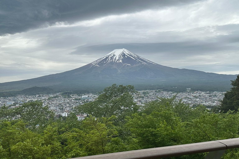 Tokyo: Tour guidato dall&#039;Ing di 2 giorni del Monte Fuji e della città di Tokyo