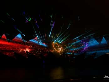 Sentosa: Spettacolo delle ali del tempo con fuochi d'artificio
