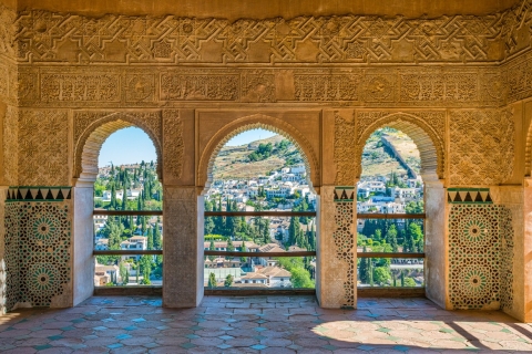 Granada: Alhambra Gardens and Generalife Fast-Track Entry